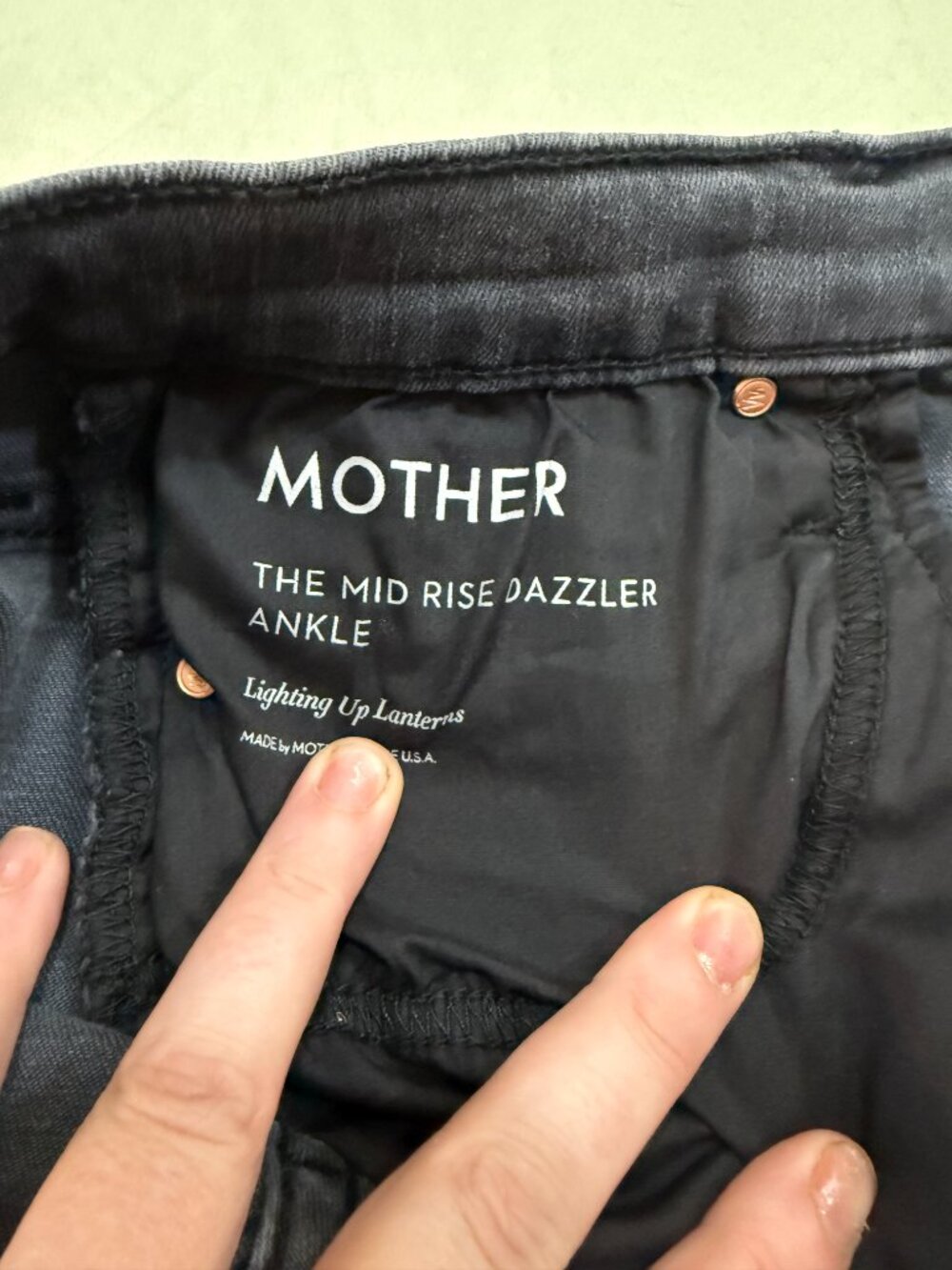 MOTHER The Mid Rise Dazzler Ankle Lighting Up Lanterns Size 28 - Picture 7 of 13